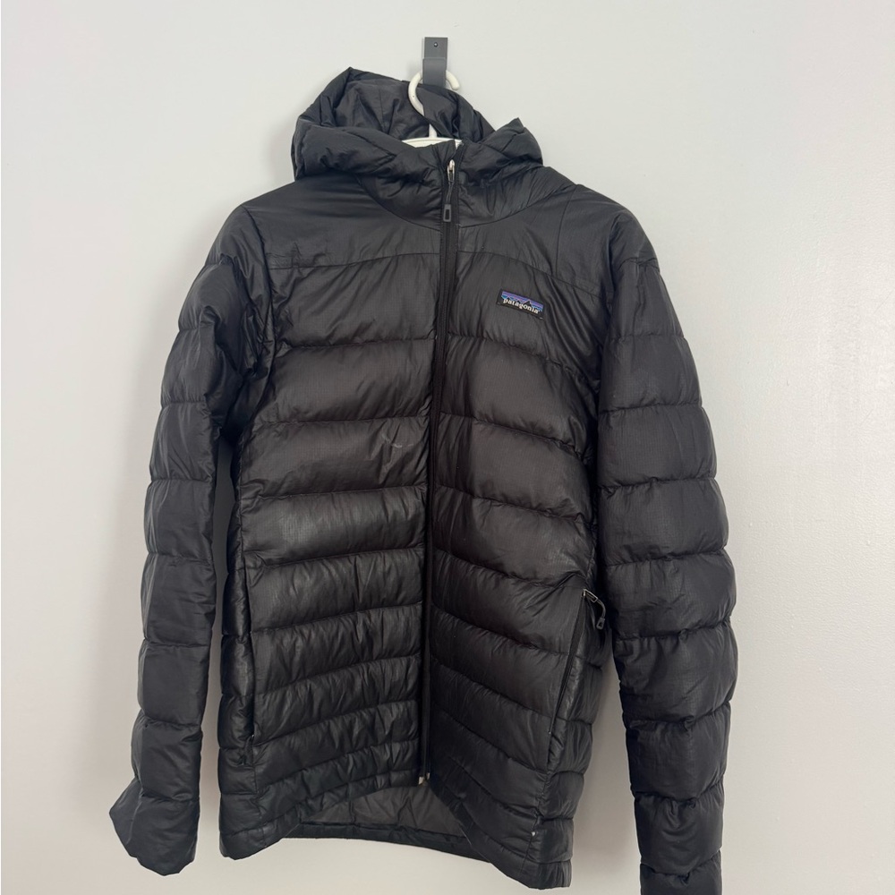 Patagonia Hi-Loft Black Puffer Hooded Jacket